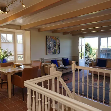アパート In Mit Terrasse By Interhome *